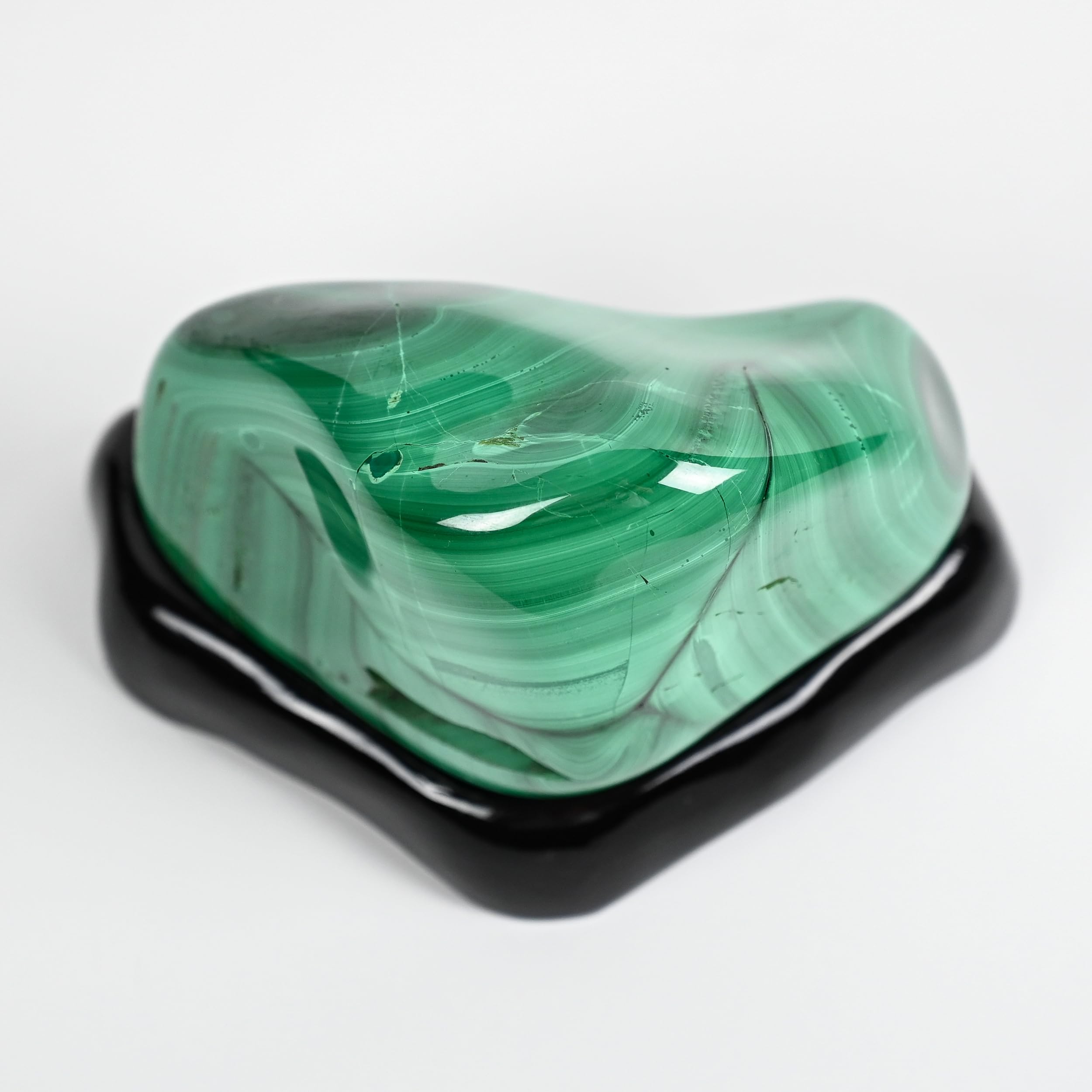 Amazon.co.jp: 【英雅堂】魔除けの力を持つと言われるマラカイトの原石